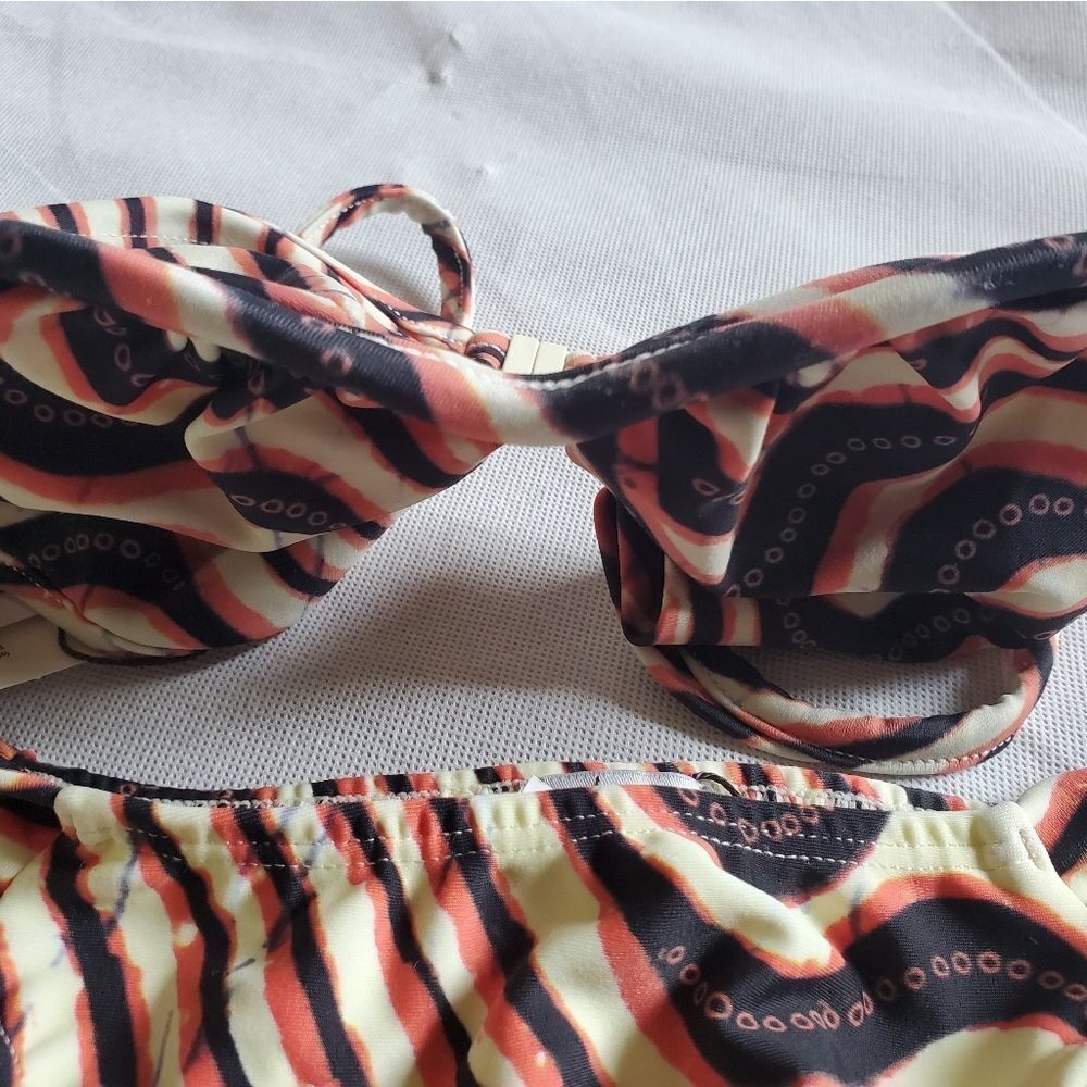Bikini- The Funky Zebra - Picture 2 of 3